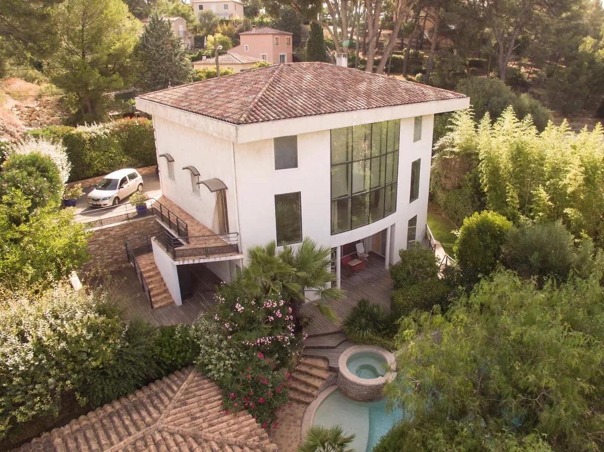 Villa St Jean Suite Romantique La Ciotat