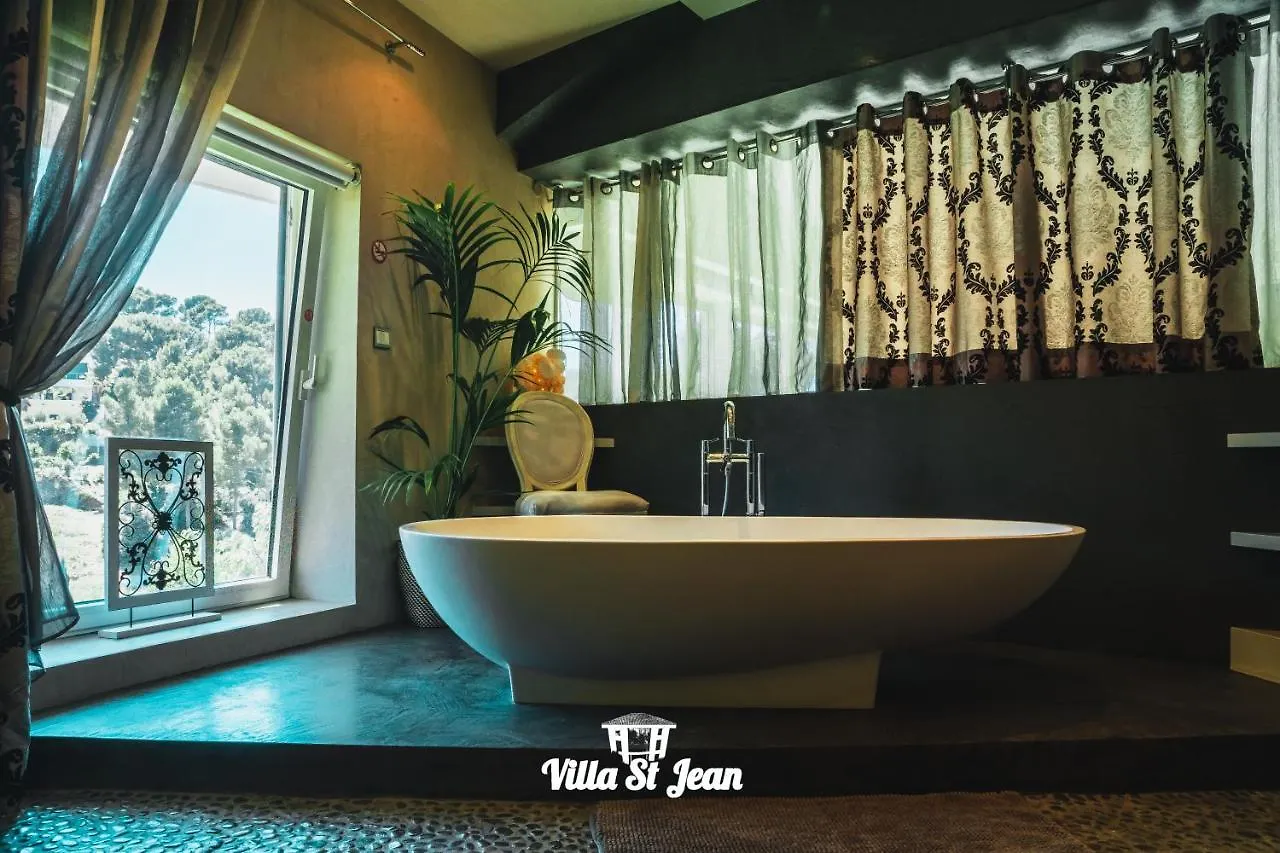 Villa St Jean Suite Romantique Ла-Сьота